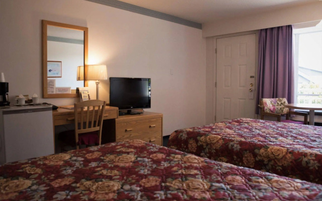 Ocean Crest Motel