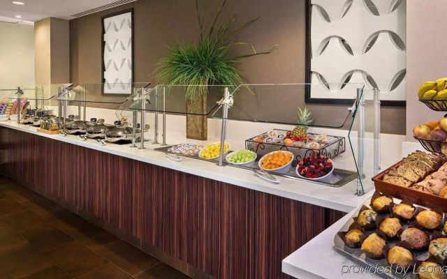 Hilton Suites Atlanta Perimeter