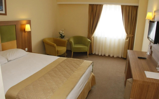 Palan Hotel