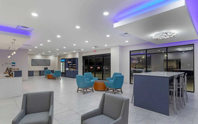 Clarion Pointe Kimball