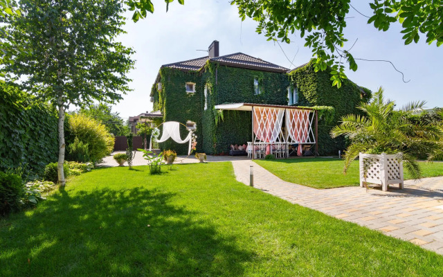 Вилла на Крыловской