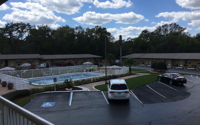 Days Inn Orange City/Deland