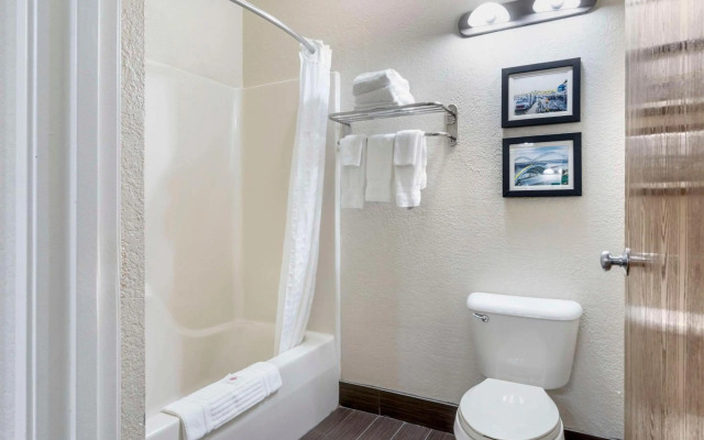 Comfort Inn & Suites La Grange - Louisville Area