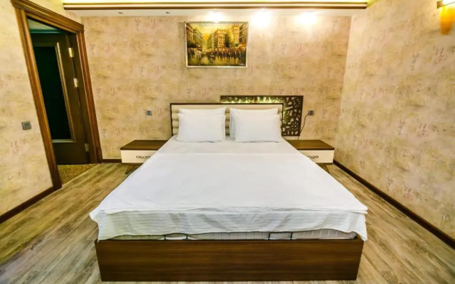 Bakı şəhəri Neftciler prospekti 12/11