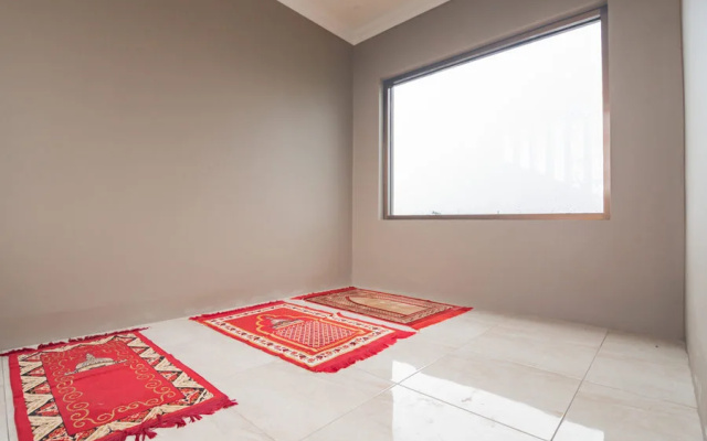 RedDoorz Syariah @ Boemi Guesthouse Tasikmalaya