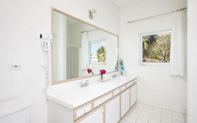 Seven Palms 7 Bedroom Home