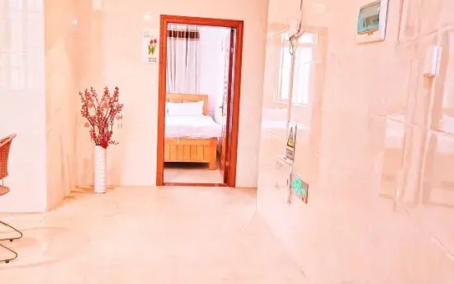 Longyan Haolaiwu Hotel