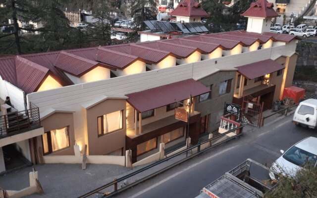 Royale Retreat Hotel & Spa Near Mall Road