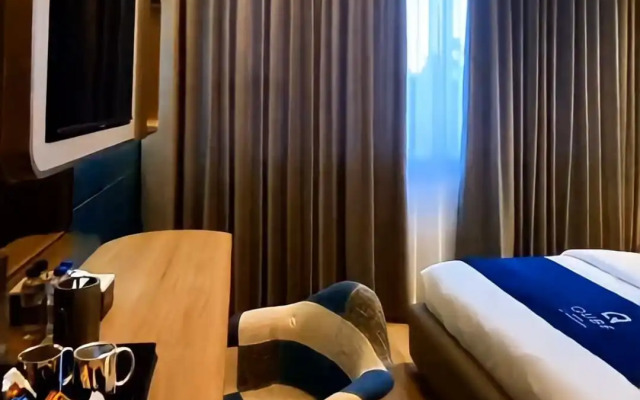 Qube Hotel by 98hospitality