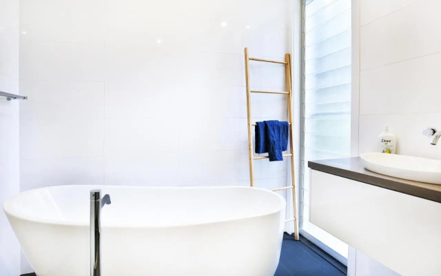 Surfspray I Pet Friendly I Absolute Beachfront
