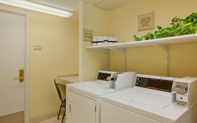 Hilton Garden Inn Islip/MacArthur Airport