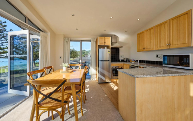 Kaikoura Waterfront Apartments