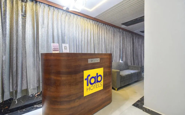 Fabhotel Srs Grand