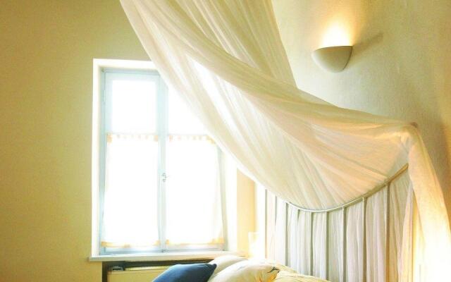 Kiriaki Guesthouse & Suites