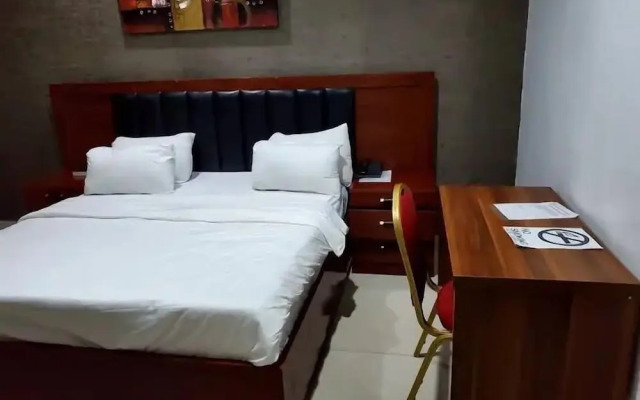 The Harmony Oasis Hotel and Suites