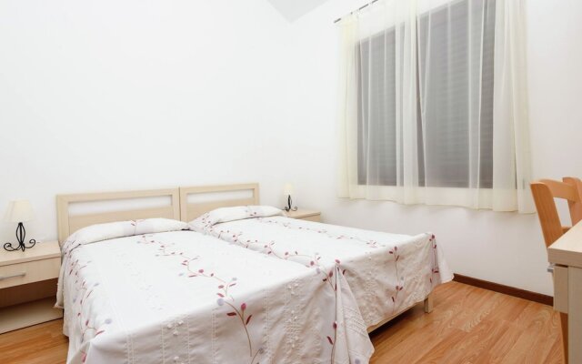 Apartment With Wifi, at 4 km. From City of Trogir