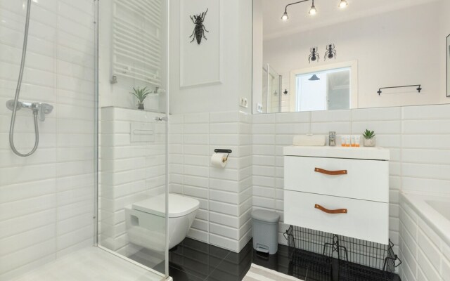 Wilanow for 3 People by Renters
