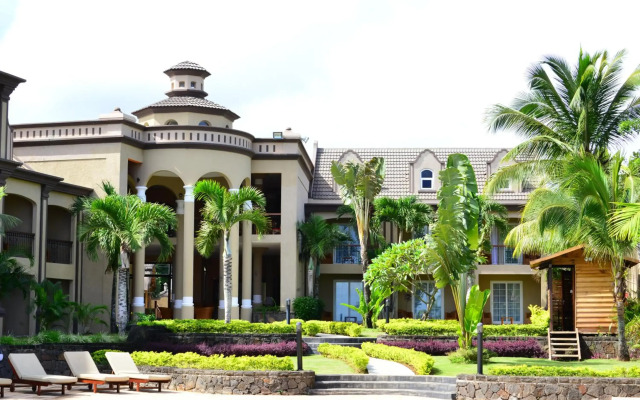 Sunset Reef Resort & Spa