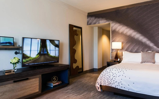 Renaissance Waterford Oklahoma City Hotel