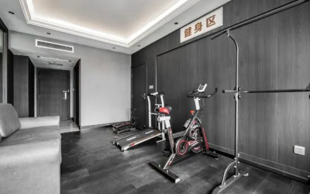 Qianhe Holiday Hotel