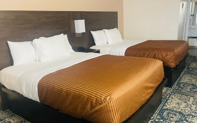 Falls Lodge and Suites