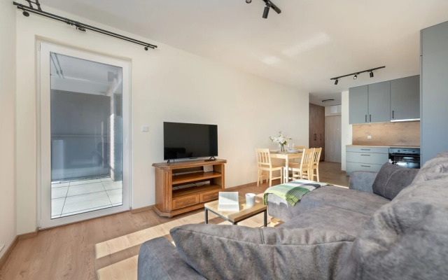 1 Bedroom Apartment Wrocław by Renters