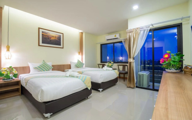 Pura Nakhon Hotel (SHA Extra Plus)