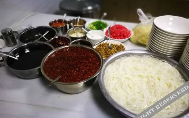 Yufeng Comfort Hotel (Shuifu Afar Chain)