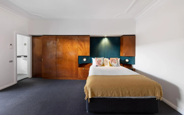 Regents Court Sydney