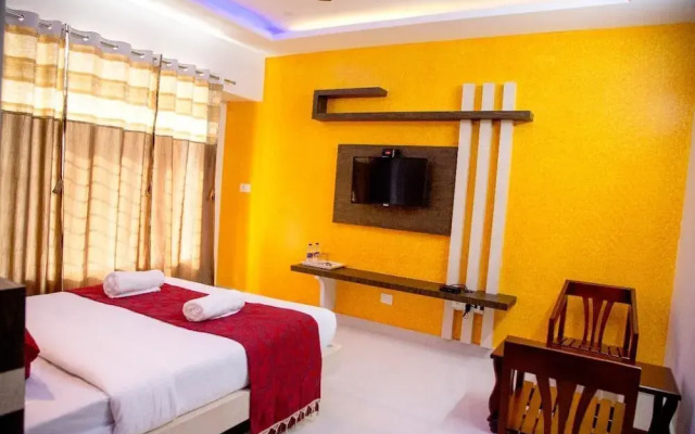 M K Arcade Hotel