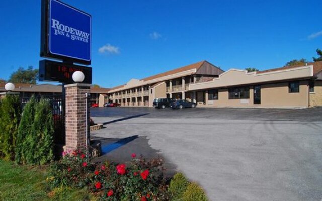 RODEWAY INN &amp; SUITES