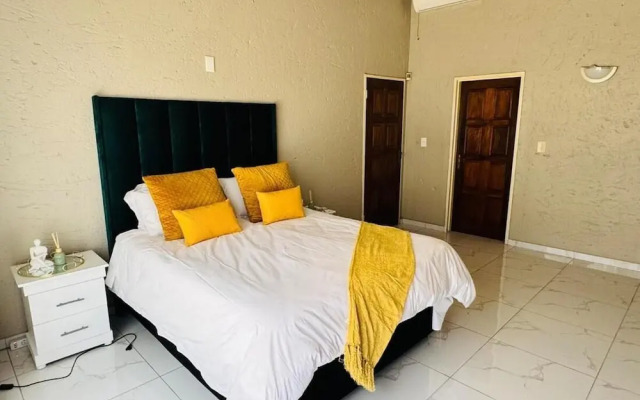 Villa Picasso - 2 Bed Villa