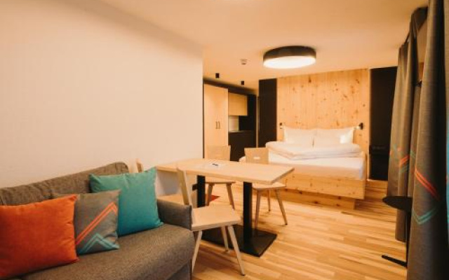 Alpin Garni Das Kleine Hotel