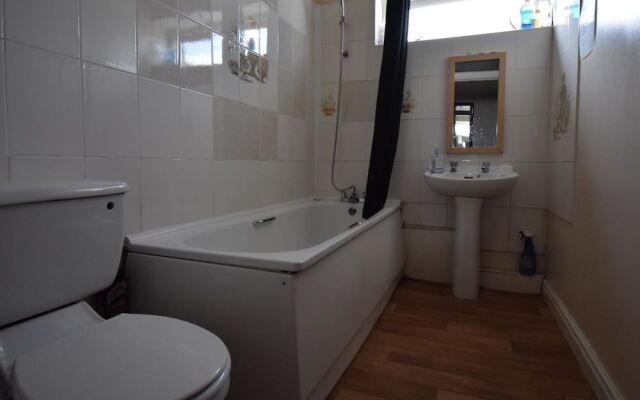 Racecourse Guest House
