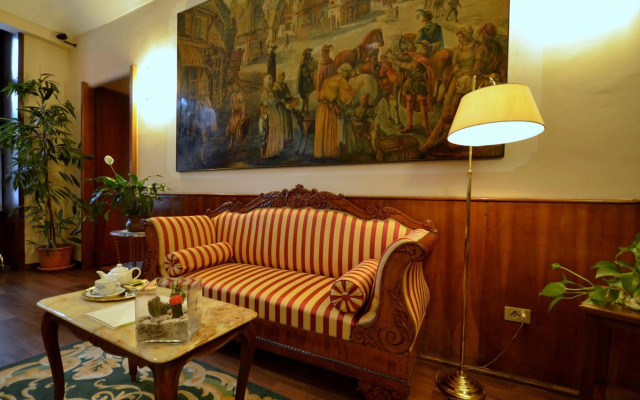 Hotel Roma E Rocca Cavour