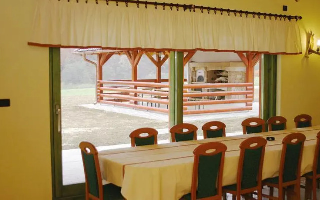 Guest accomodation Lovacka kuca