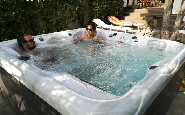 Sintra/Colares Beach House with Mountain View