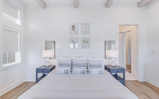 That Beachfront Vibe 140 TUC