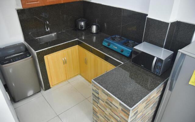 Furnished House in Calapan City Subdivision near ROBINSON/XENTRO Mall