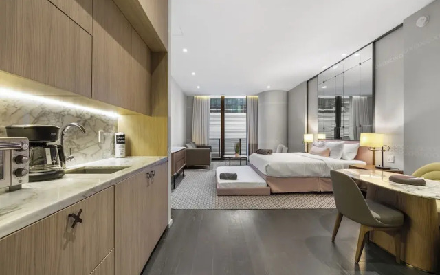 SLS Lux King Suite