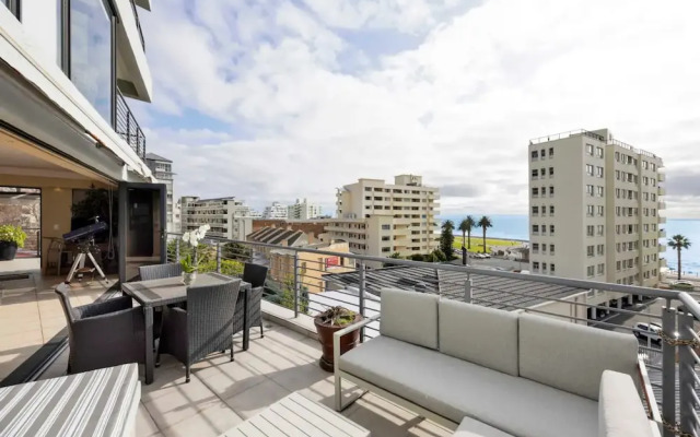 1 Bedroom Apartment by the Ocean