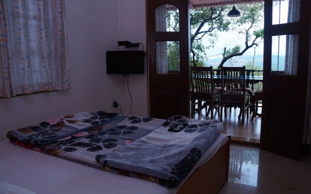 Hotel Godai Girikunj