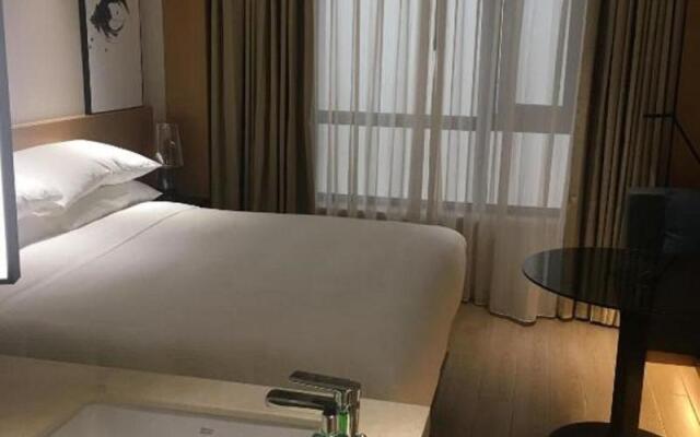 Fairfield by Marriott Shanghai Jingan
