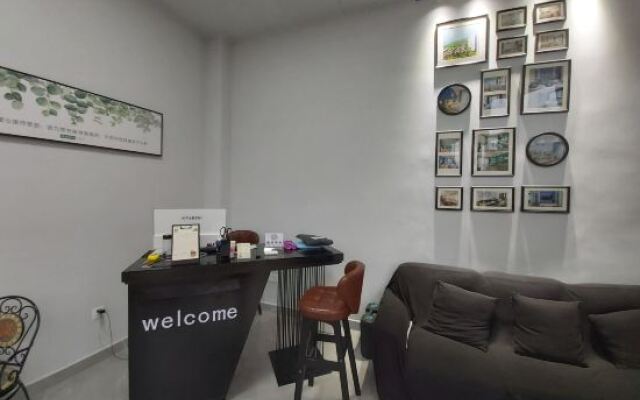 beihai yintan jia nan mei di  hai jing Apartment