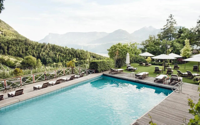 Relais & Chateaux Hotel Castel Fragsburg