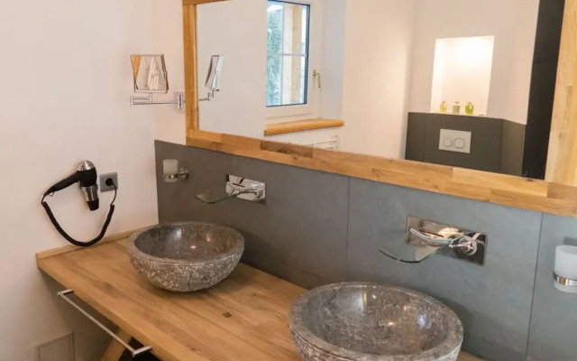 Chalet Yuma 4 People