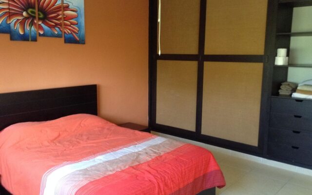 Alegro 305 by RentingPlaya