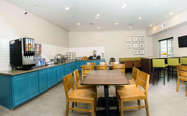 Country Inn & Suites by Radisson, Winchester, VA