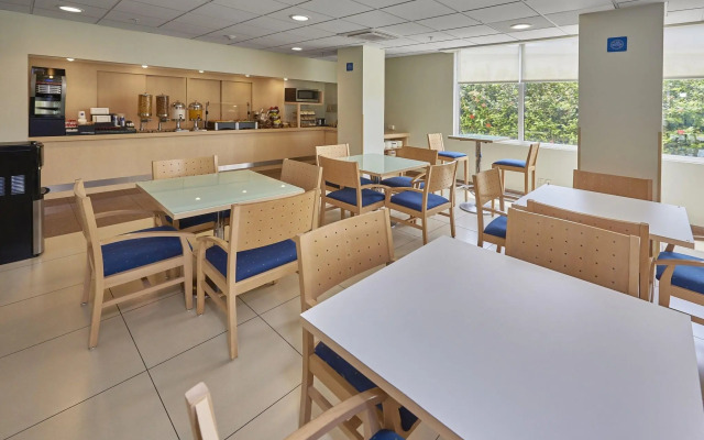 City Express by Marriott Puebla Finsa