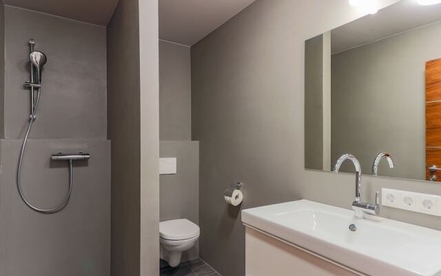 Cozy Apartment in Neukirchen am Großvenediger With Parking